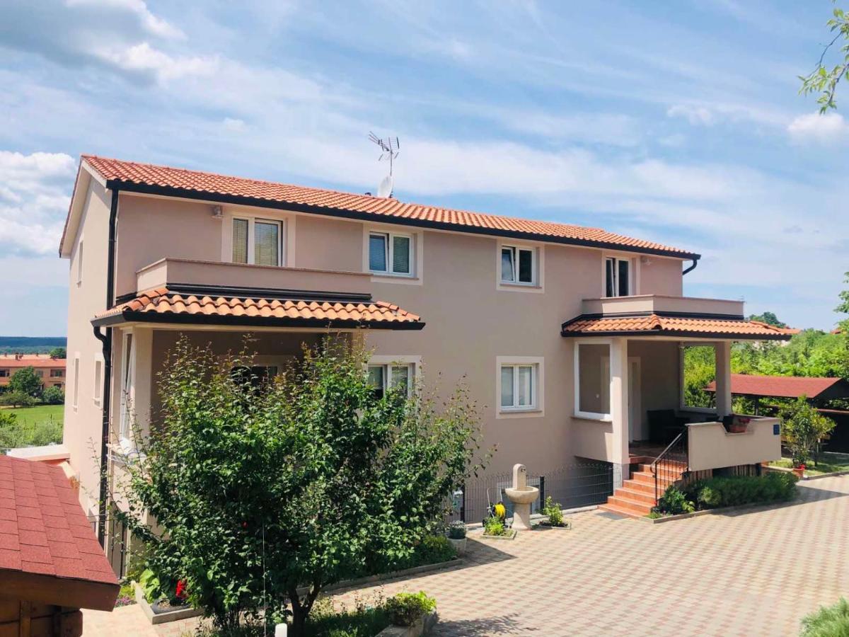 Apartments Zdenka Лабин Экстерьер фото