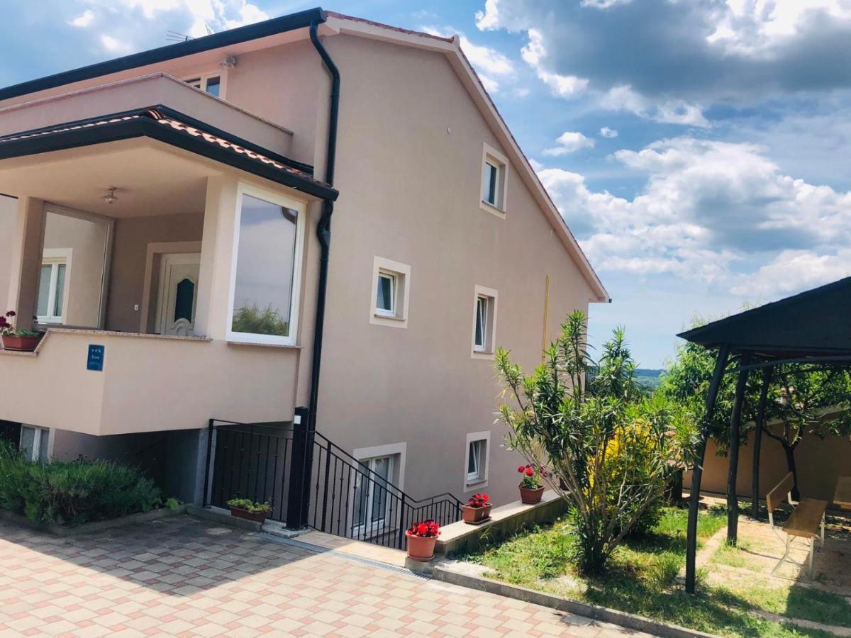 Apartments Zdenka Лабин Экстерьер фото