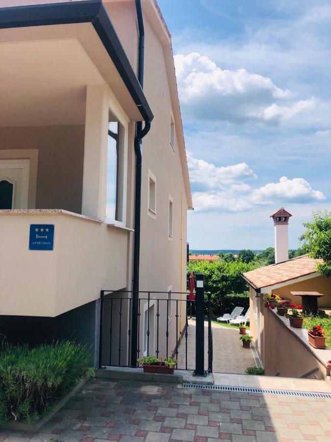 Apartments Zdenka Лабин Экстерьер фото
